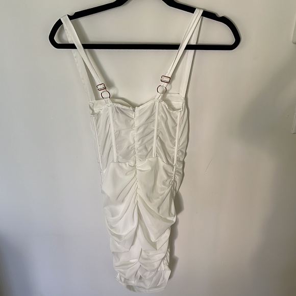 Oh Polly - Picture 2 of 4